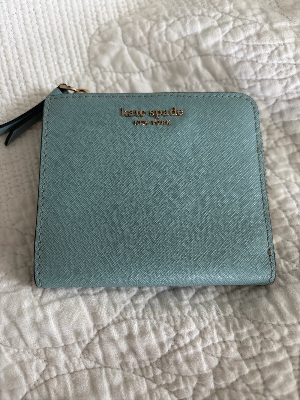 kate spade New York Cameron Saffiano Zip Wallet
